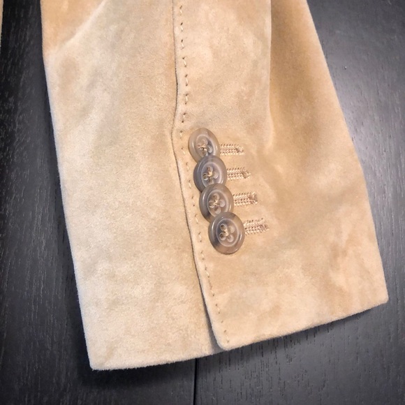 Banana Republic men’s suede jacket in great condition! - Picture 3 of 12